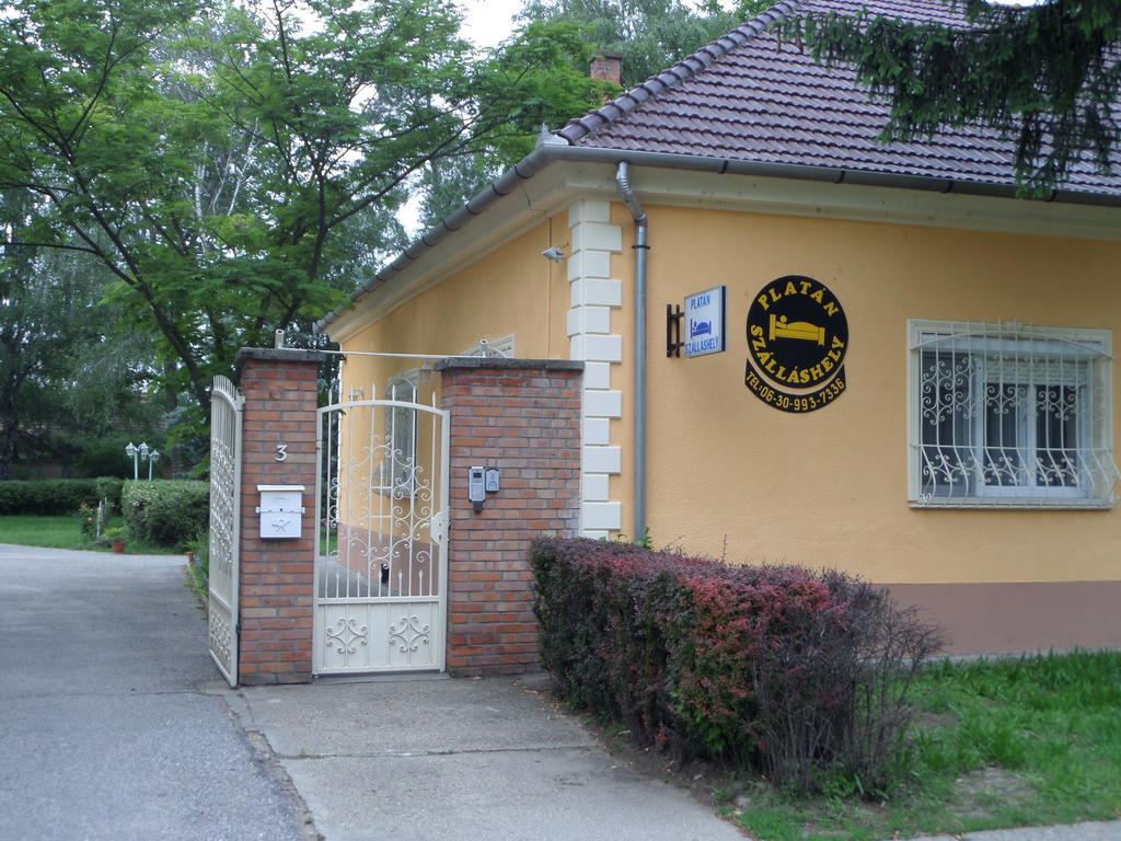 Platan Szallashely Hotel Sandorfalva Exterior photo